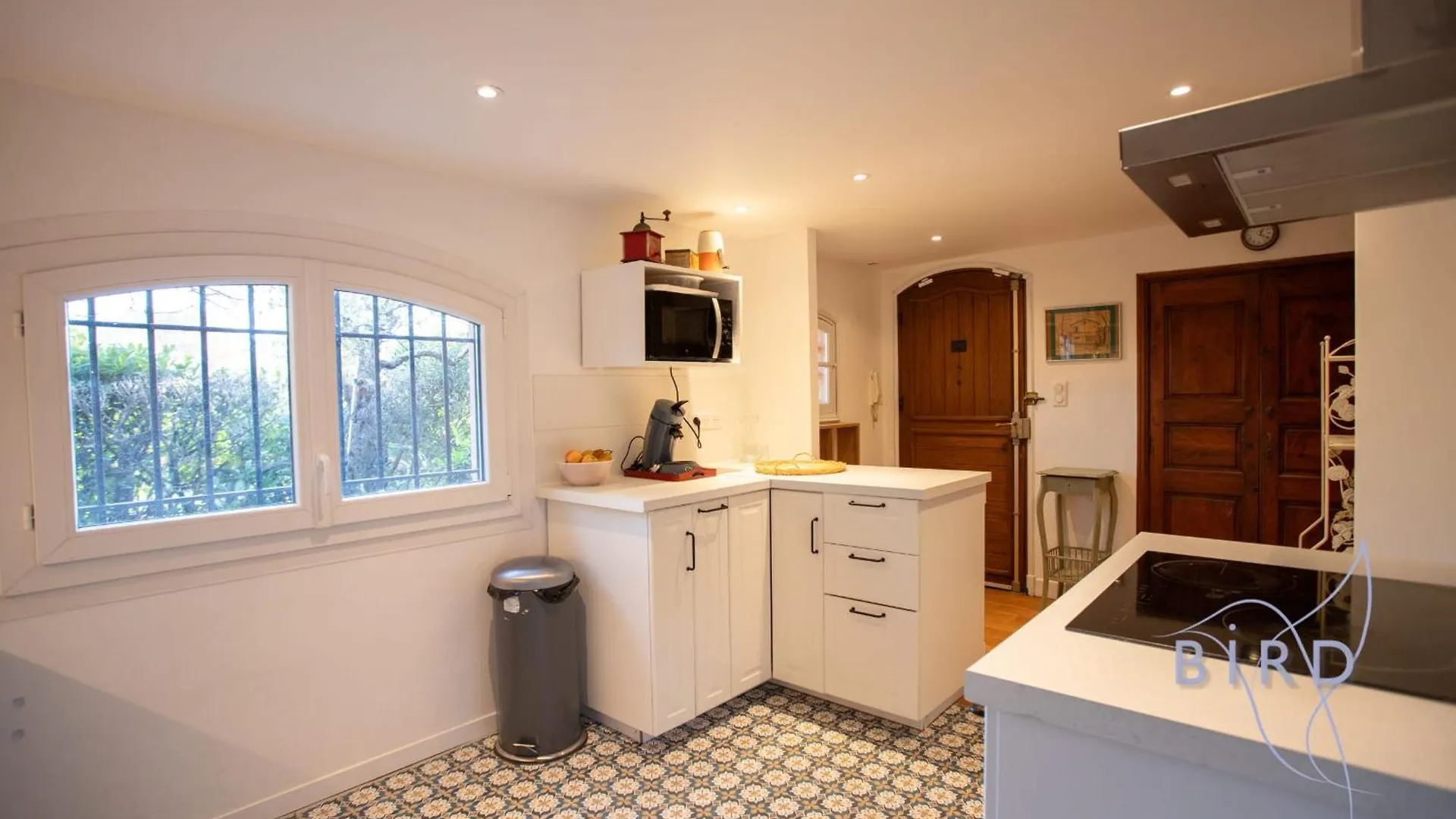 Charming Provencal Family Home La Tour France