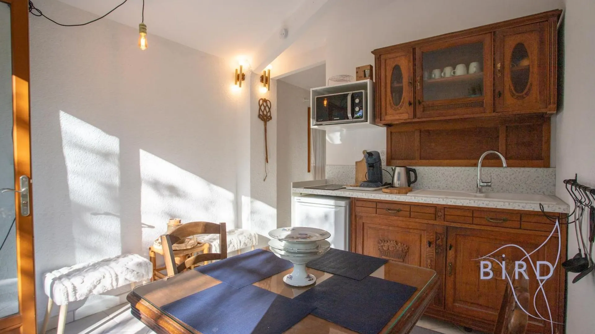 Charming Provencal Family Home La Tour Holiday home