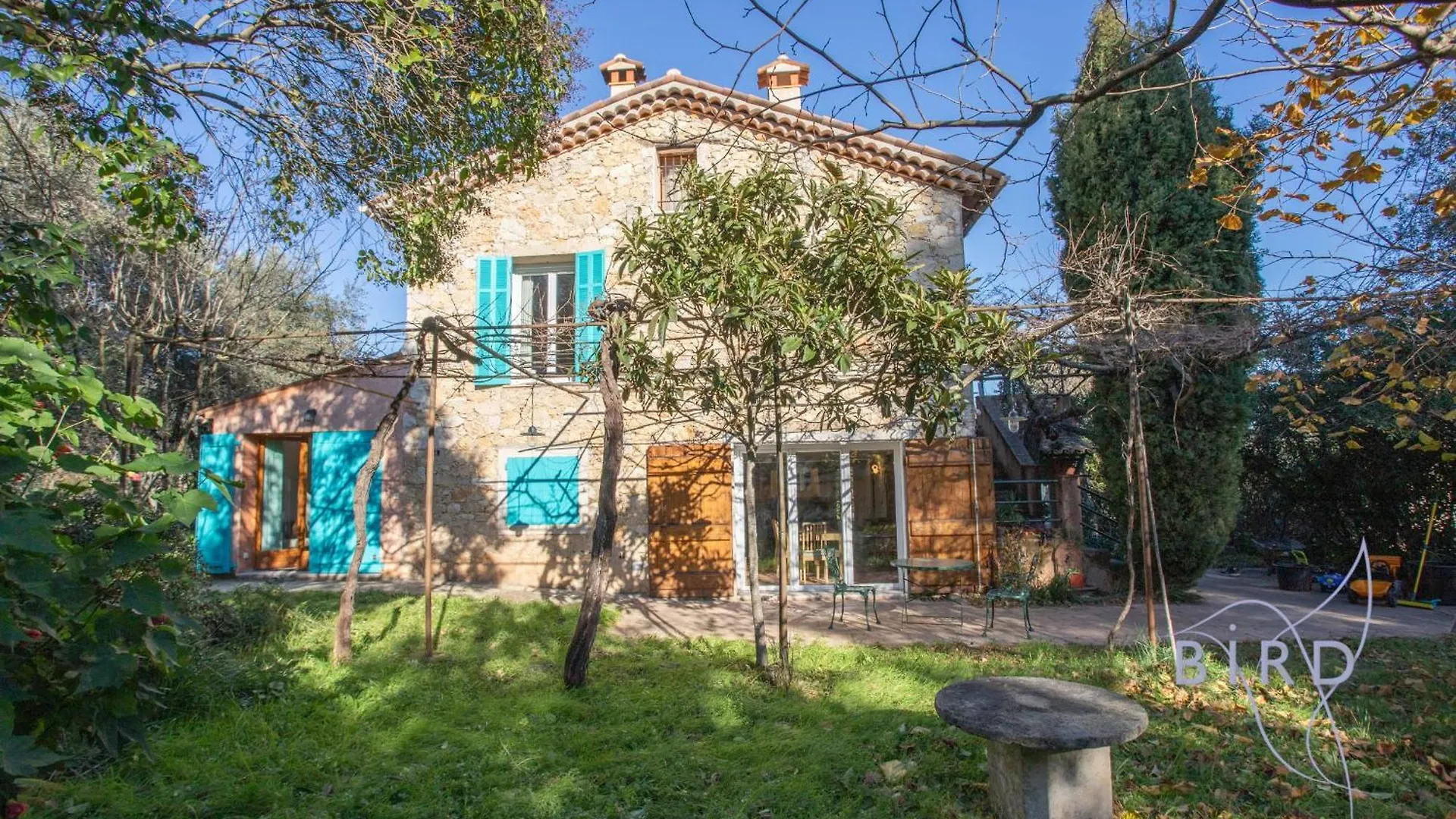 Charming Provencal Family Home La Tour France